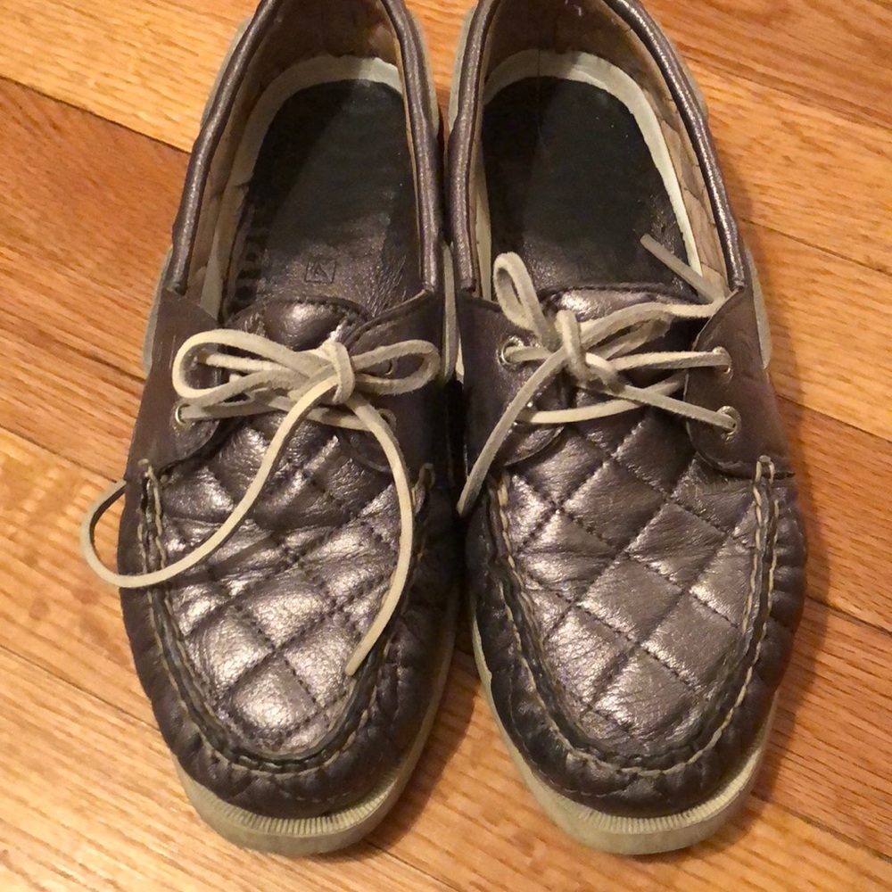 Silver quilted Sperry’s!